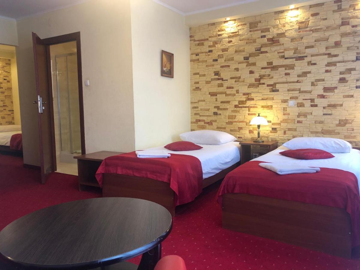 Sekwana Hotel *